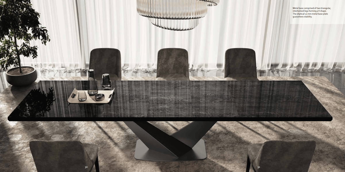 Włoski stół rozkładany 160 cm Krystal w wysokim połysku z geometryczną metalową podstawą do salonu