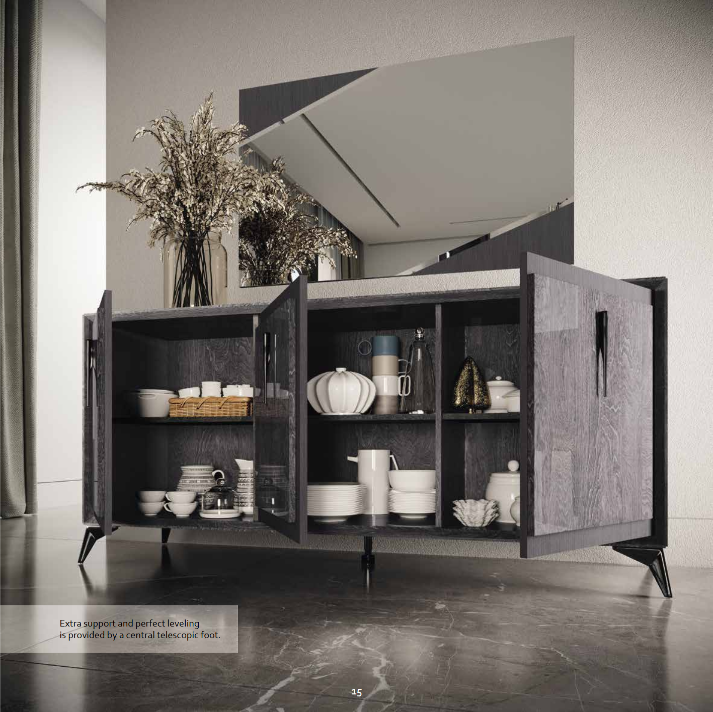 Komoda 190 cm 3-drzwiowa Krystal Grey w kolorze szary dąb z wykończeniem w wysokim połysku i metalowymi uchwytami